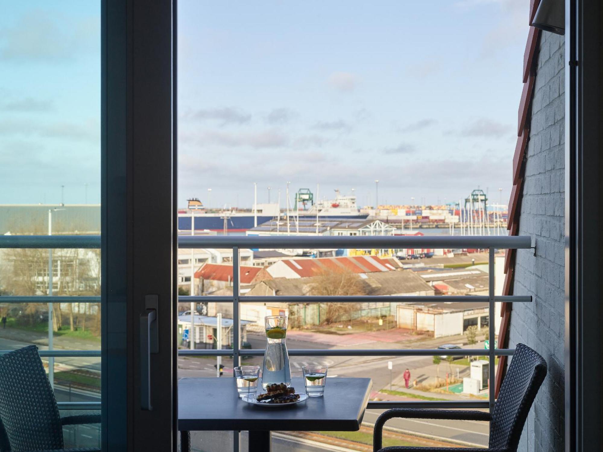 Holiday Suites Zeebrugge Εξωτερικό φωτογραφία